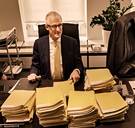 Klok tikt voor regering-Bourgeois: komt er akkoord over 3 aartsmoeilijke dossiers?