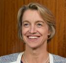 Deze West-Vlaamse wil 10 miljard inzamelen om elk kind ter wereld op de middelbare school te krijgen