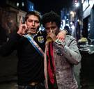 De boodschap in de Gense Overpoort is duidelijk: drink zo veel mogelijk. 