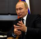 Poetin komt Trump te hulp: 