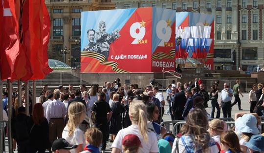 Rusland waarschuwt buitenlandse ambassades in Kiev voor vergeldingsaanvallen op 9 mei • Twee drones gecrasht in Letland