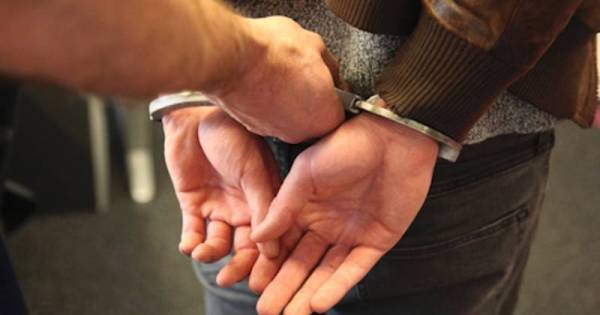 Politie betrapt twee inbrekers op bedrijventerrein in Andelst