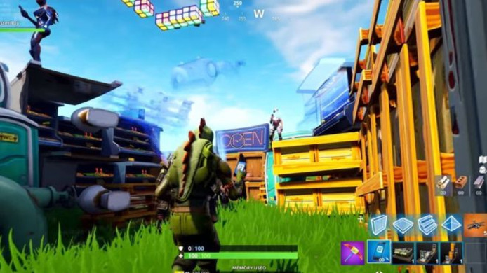 Pedofiel Lokte Slachtoffers Via De Populaire Game Fortnite Tech - pedofiel lokte slachtoffers via de populaire game fortnite