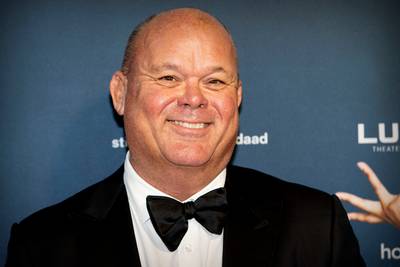 Paul de Leeuw hoopt dat hij gevraagd wordt voor songfestival: ‘Heel graag’