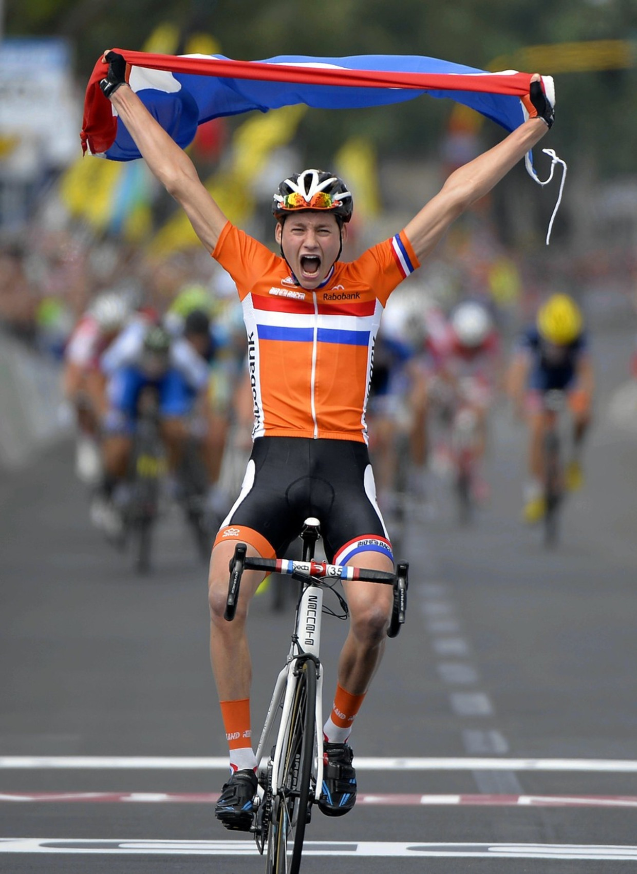 Mathieu van der Poel pakt goud bij junioren, De Plus ...