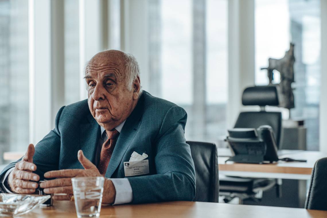 Dealmaker met een fenomenaal netwerk: Etienne Davignon op 93-jarige leeftijd overleden
