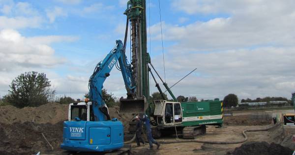 Eerste paal nieuwbouwproject Het Voorste Veld Velddriel geboord