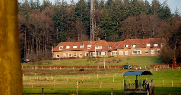 Pluryn akkoord met gesprek vakbonden over Hoenderloo Groep, voorlopig geen acties - De Stentor