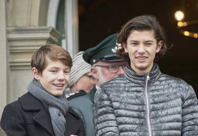 Deense prins Nikolai (18) klust bij als model