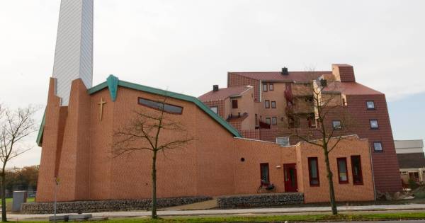 Hoe moet het verder zonder Almelose karmelieten? | Almelo eo - Tubantia