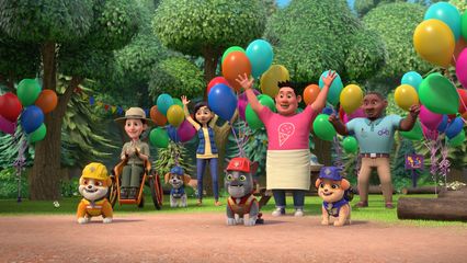 25. De crew bouwt een podium op het dak & De crew repareert de vuurtoren