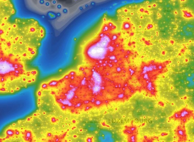 Lichtvervuiling in en rond Vlaanderen.