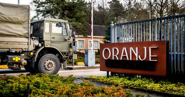 'Inval Oekraïne vanuit Schaarsbergen voorbereid met behulp van een Lonely Planet' - De Gelderlander