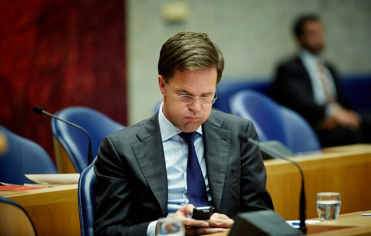 Studenten sturen Mark Rutte tikkies om hun geld terug te ...