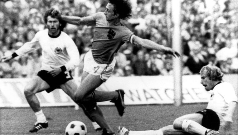 Cruijff In 74 Langharig Popidool En Onbetwiste Leider De Volkskrant