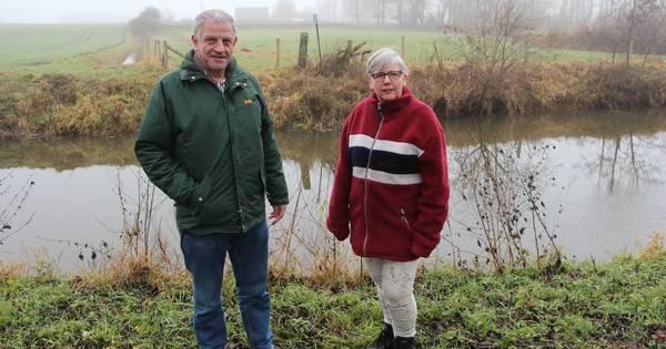 Militaire operatie op de grens bij Rekken ter afsluiting van 250 jaar grens - Tubantia