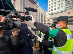 Une “journaliste citoyenne” chinoise condamnée à 4 ans de prison après des reportages à Wuhan