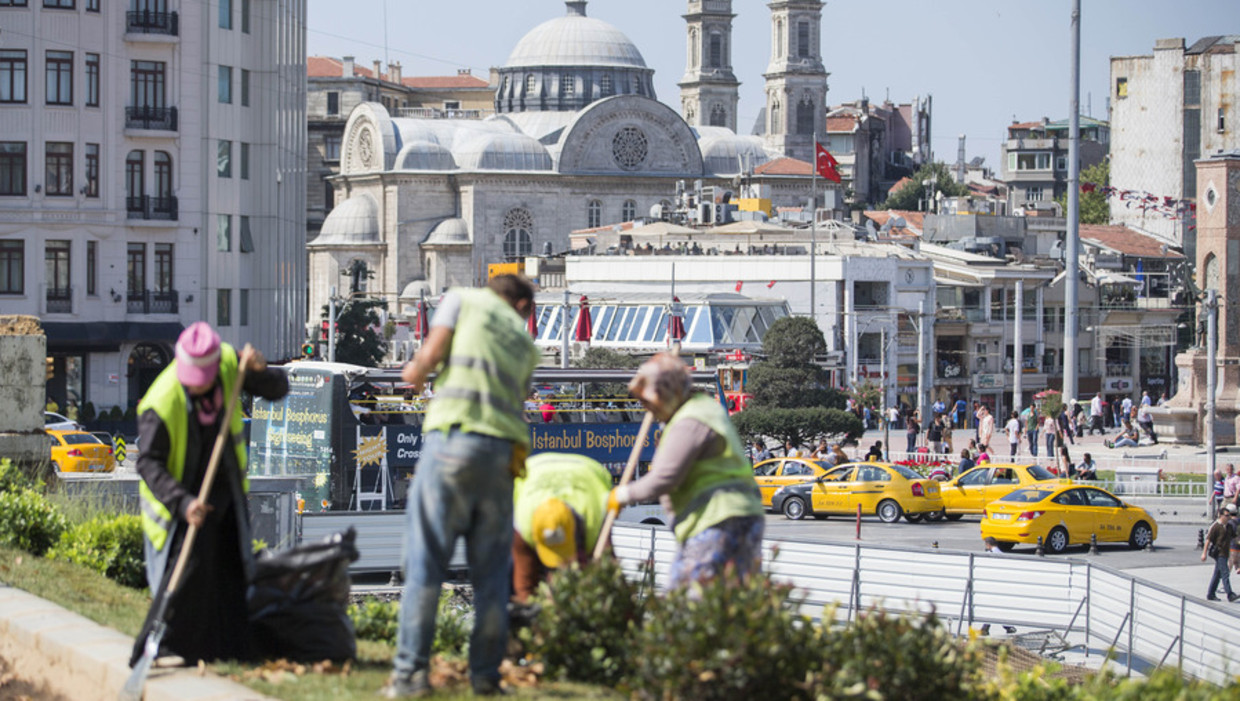 Gezipark Istanbul Uren Na Opening Weer Dicht Trouw