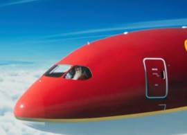 Gemengde reacties op Sinterklaas die met privéjet naar intocht vliegt 