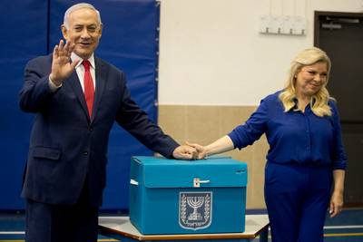 Netanyahu en Gantz nek aan nek tijdens verkiezingen Israël