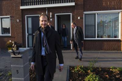 Wiebes in aardbevingsgebied Groningen: Overheid heeft on-Nederlands gefaald