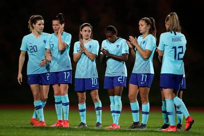 GelreDome al bijna vol voor oefenduel OranjeLeeuwinnen tegen Mexico