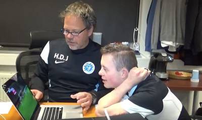 Jacco één dag trainer van De Graafschap: 'Voor 11 miljoen teken ik'