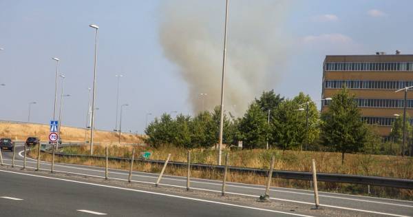 Brand Velperwaarden: begonnen met nablussen
