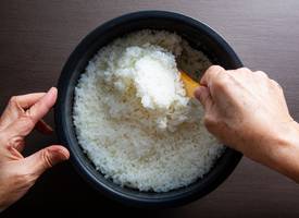 Sushirijst over? Deze virale sushiwafels zet je binnen een handomdraai op tafel 