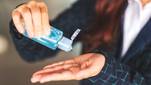 Dermatoloog waarschuwt voor huidproblemen door de mix van alcoholgel en koude