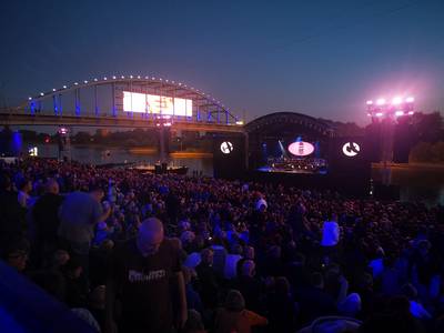 Bridge to Liberation drukker dan ooit tevoren