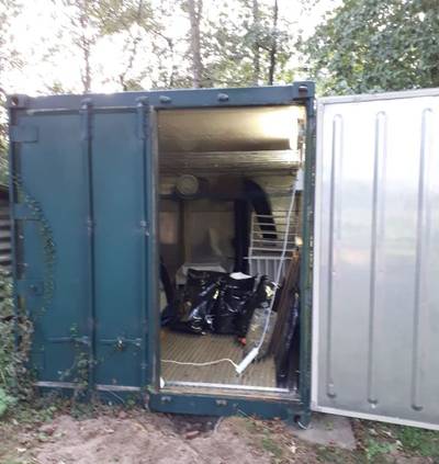 Twee arrestaties na 'heterdaadje' bij hennepkwekerij in Winterswijk