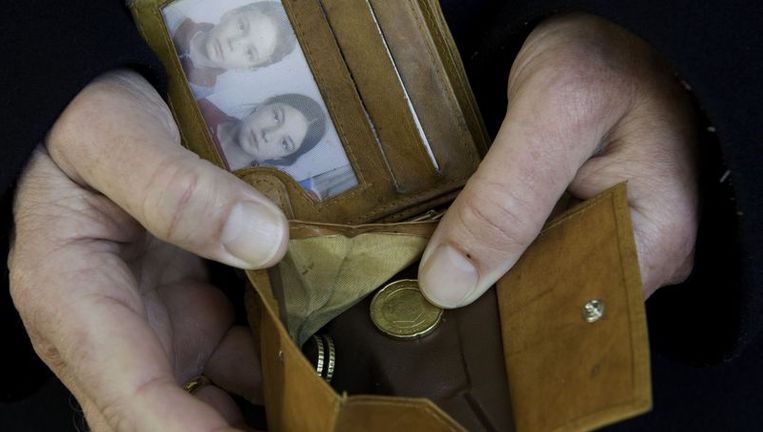 Spaarders Halen Geld Uit Belgie Het Parool