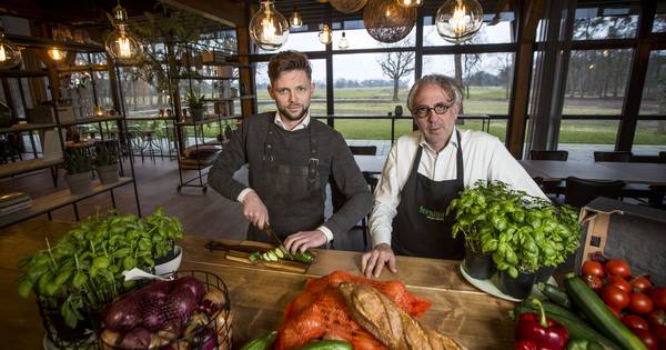 Bistro Zenderen sluit, clubhuis golfbaan blijft open