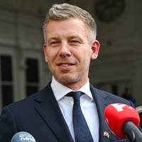 Hongaarse premier houdt terugtrekking uit Strafhof tegen