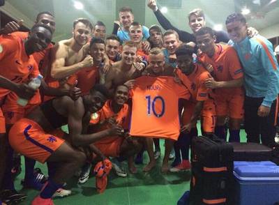 Oranje Onder-19 denkt tijdens succesvol EK aan Nouri