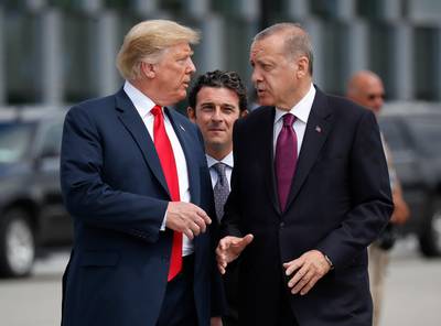 Trump nodigt Erdogan uit in Witte Huis na terugtrekken troepen uit Syrië