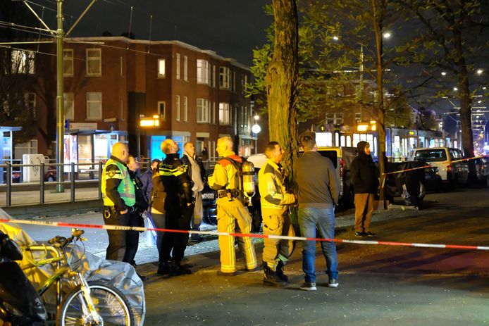 Twee Personen Met Spoed Naar Ziekenhuis Na Inademen Van