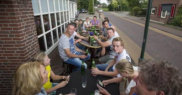 In Reutum blijft tijdens de bouwvak alleen de kerk open - Tubantia
