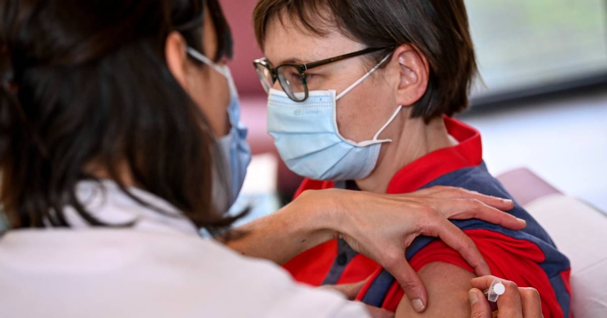 TERUGLEZEN | Aantal infecties in VK loopt sterk op, situatie qua besmettingen Barneveld zorgelijk - 