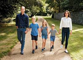 William en Catherine trakteren hun kinderen op een potje Nerf War