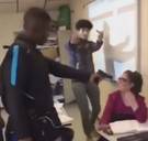 Franse leraren zijn geweld van leerlingen zat, maar staan er alleen voor 