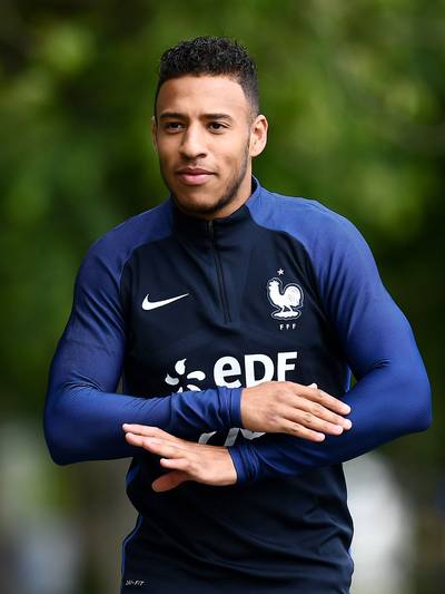 Bayern Munchen legt Franse middenvelder Tolisso vast