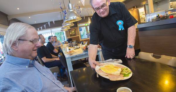 Truckers nemen afscheid van Lammert Veldhuis