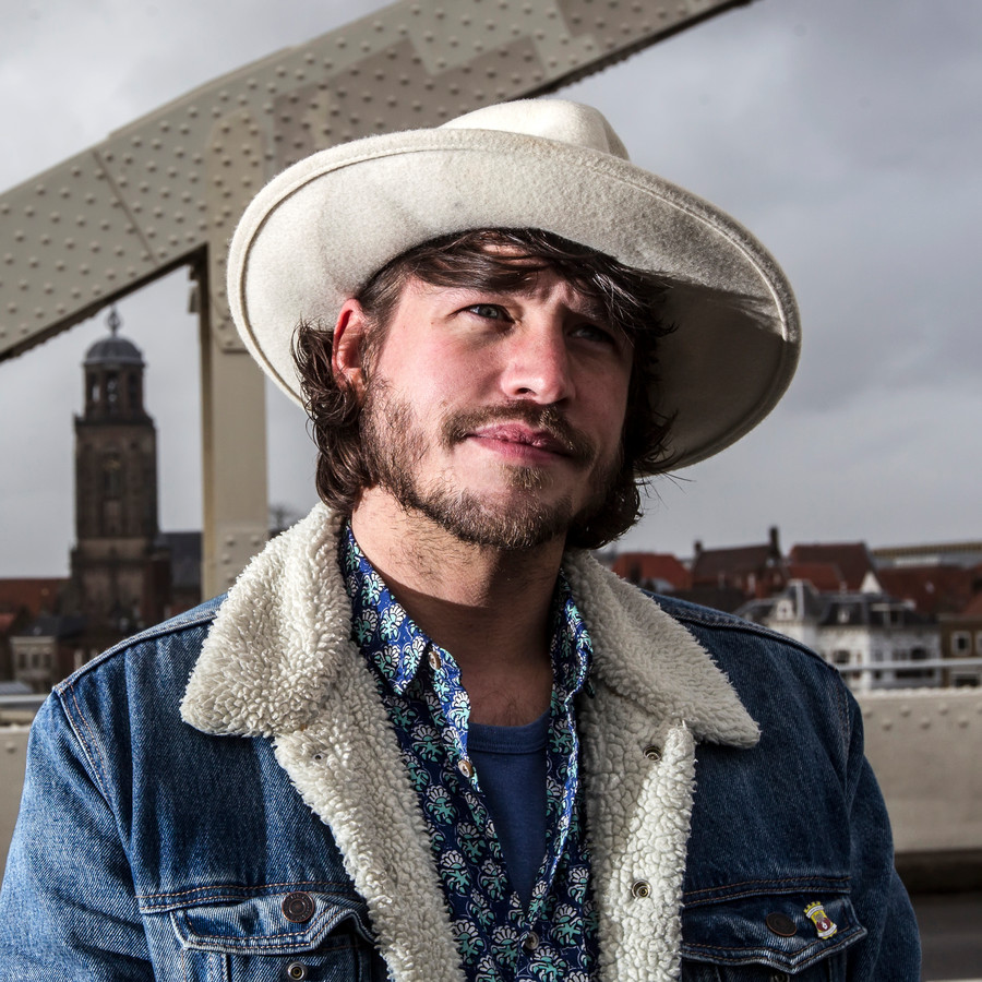 Zanger Rob Dekay uit Deventer deelnemer aan Wie is de Mol ...