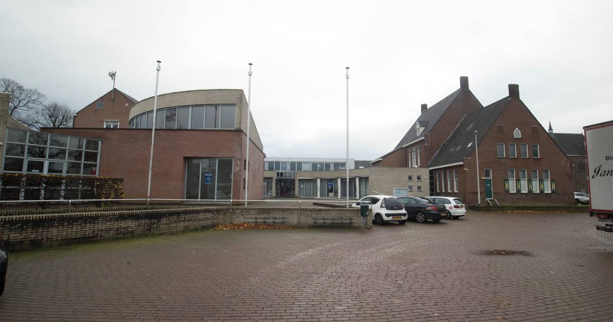 Ruim 80 mille voor ‘conserveren’ oude gemeentehuis Didam Montferland