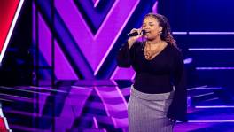 Liuwa betovert met haar hese stem