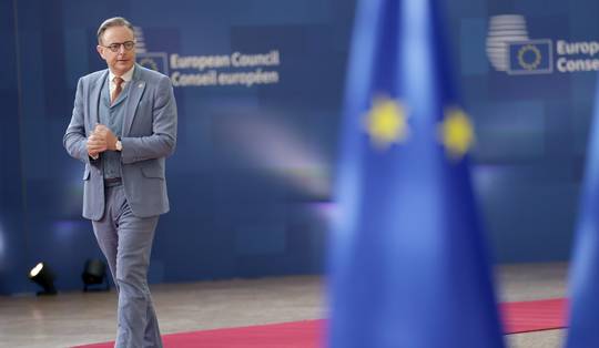 De Wever bekrachtigt ‘100 procent’ Belgische steun voor Oekraïne