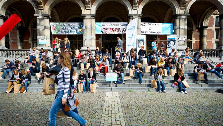 Studentencorps Vindicat schorst makers 'bangalijst' - Trouw