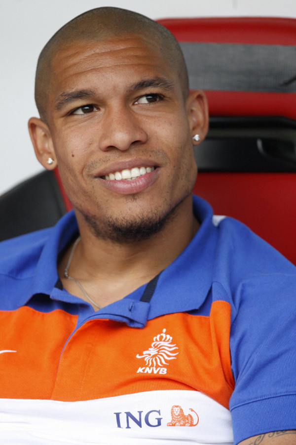 Nigel De Jong Verlaat Man City Met Opgeheven Hoofd Foto Ad Nl